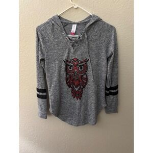 No Boundaries Juniors Gray Owl Graphic Lace Up Hoodie Long Sleeve
(A719)